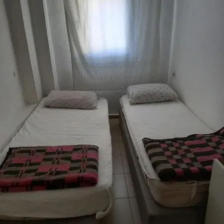 Bodrum Merkez De 3+1 Muestakil Ev Bodrum